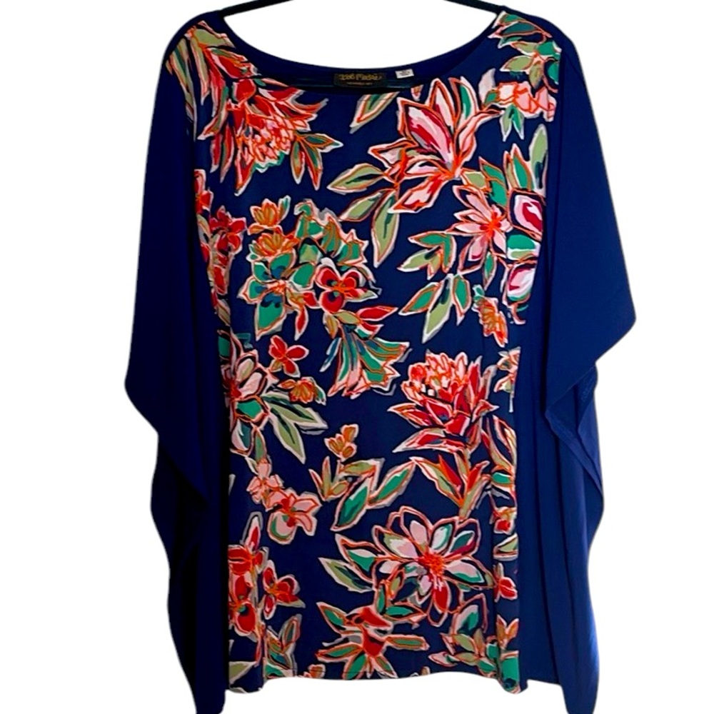 Bob Mackie Wearable Art, top with kimono style sleeves with arm holes, size 2X